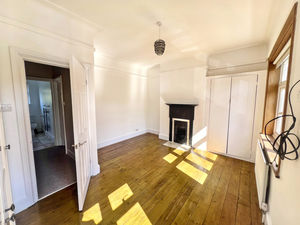 Photo 17- click for photo gallery